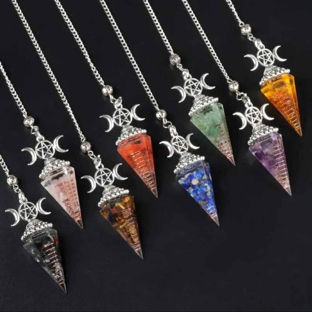 $4 AMETHYST PENDULUM TRIPLE MOON GODDESS. NEW. $4 WHEN BUNDLED WITH 3 OR MORE IT - Picture 4 of 16